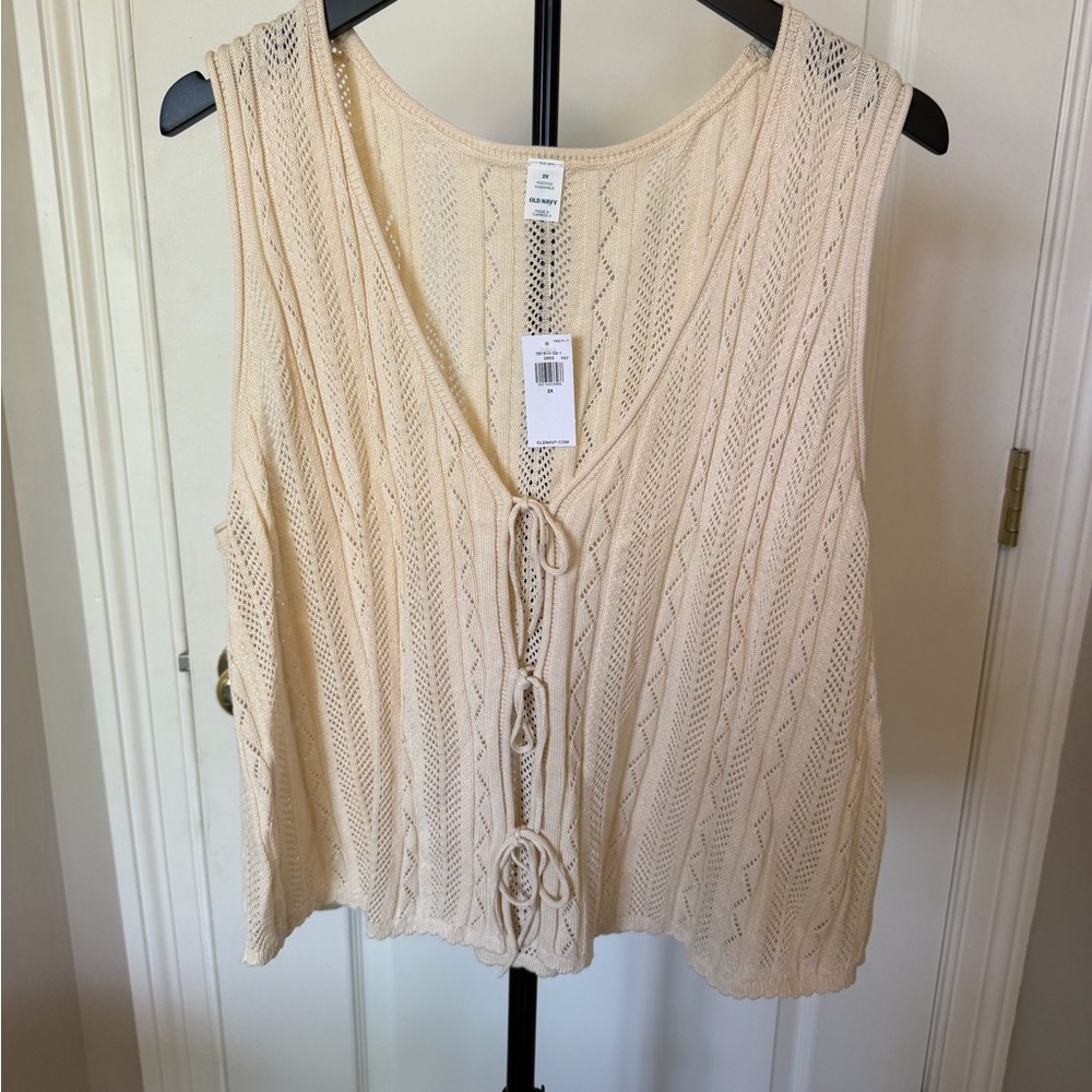 Old Navy Cream Knit Sleeveless Tie-Front Tank